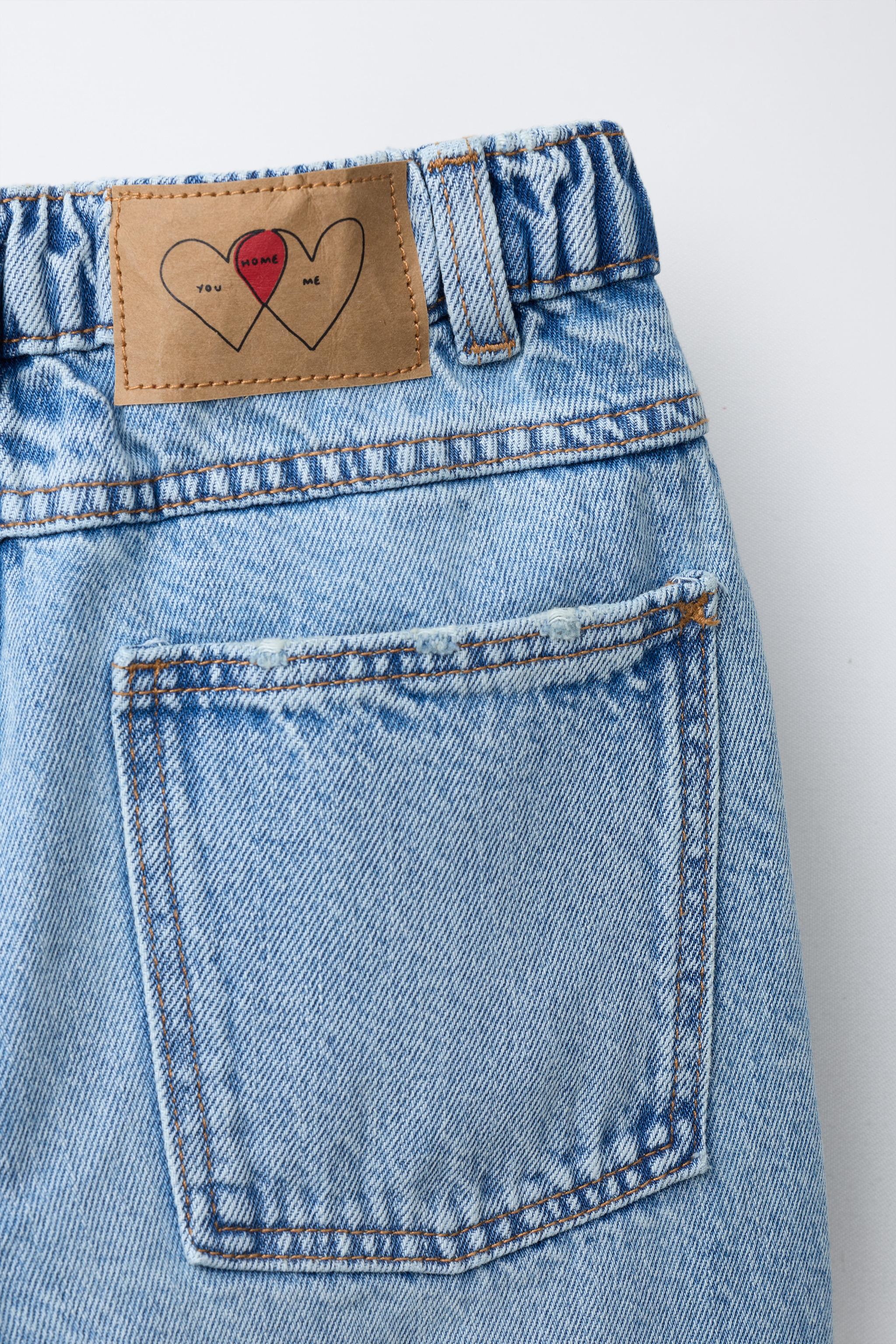 ORFAYO © BAGGY JEANS WITH EMBROIDERED HEARTS